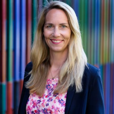 Jana Antosch-Bardohn, LMU - PROFiL