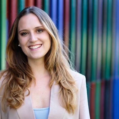 Sophie Renard, Wissenschaftliche Mitarbeiterin an der Ludwig-Maximilians-Universität München